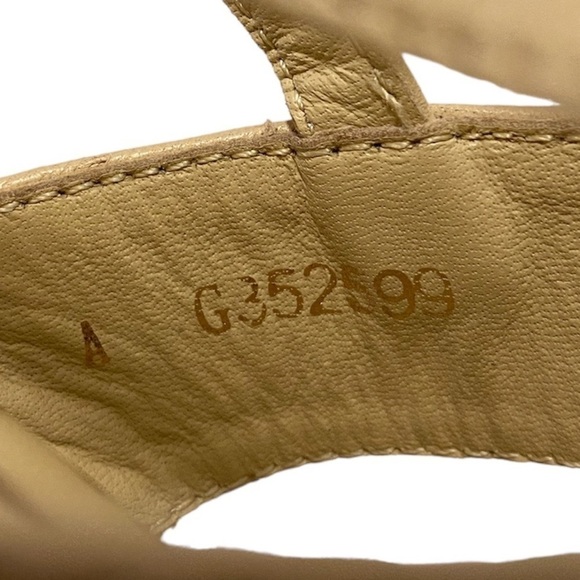 Chanel CC Logo Chain Detail Nude Leather Double Strap Slingback Heels Sandals - Picture 8 of 9